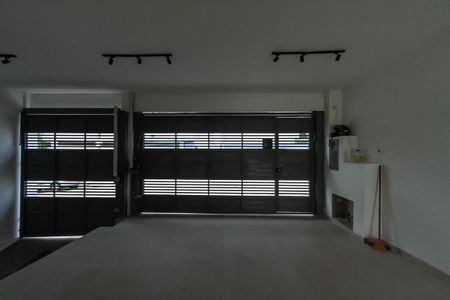 Casa à venda com 148m², 3 quartos e 2 vagasGaragem