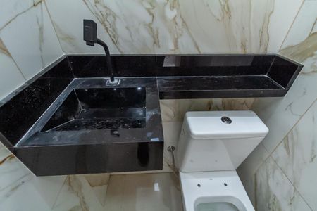 Casa à venda com 148m², 3 quartos e 2 vagasLavabo