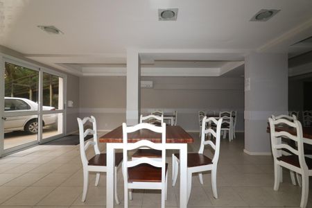 Apartamento à venda com 67m², 2 quartos e 1 vagaÁrea comum - Salão de festas 2