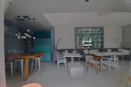 Apartamento para alugar com 42m², 1 quarto e 1 vagaÁrea comum - Salão de festas