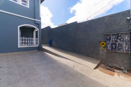 Casa de condomínio para alugar com 49m², 1 quarto e sem vaga Casa de condomínio para alugar com 49m², 1 quarto e sem vagaÁrea comum