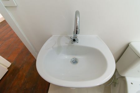 Casa de condomínio para alugar com 49m², 1 quarto e sem vaga Casa de condomínio para alugar com 49m², 1 quarto e sem vagaBanheiro