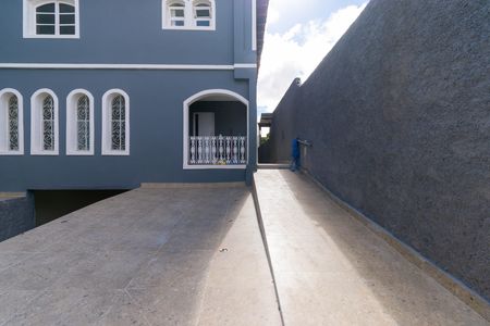 Casa de condomínio para alugar com 49m², 1 quarto e sem vaga Casa de condomínio para alugar com 49m², 1 quarto e sem vagaÁrea comum