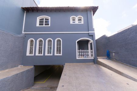 Casa de condomínio para alugar com 49m², 1 quarto e sem vaga Casa de condomínio para alugar com 49m², 1 quarto e sem vagaÁrea comum