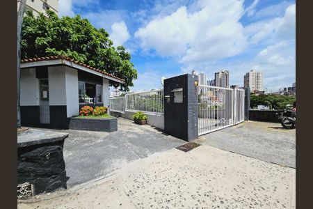 Apartamento para alugar com 78m², 2 quartos e 1 vagaFachada e portaria