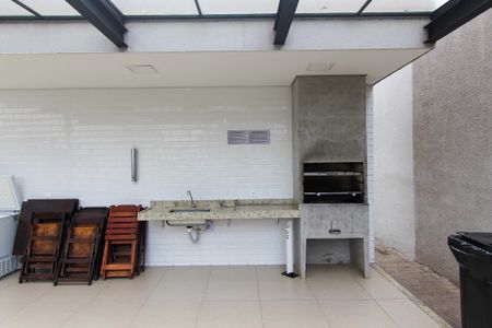 Apartamento à venda com 44m², 2 quartos e sem vagaÁrea comum