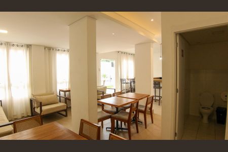 Apartamento à venda com 44m², 2 quartos e sem vagaÁrea comum