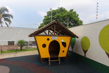 Apartamento à venda com 44m², 2 quartos e sem vagaÁrea comum