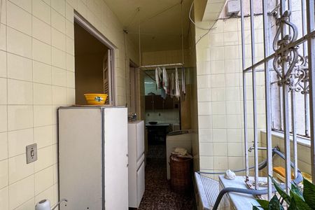 Apartamento para alugar com 237m², 3 quartos e sem vagaÁrea de Serviço