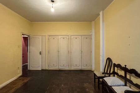 Apartamento para alugar com 237m², 3 quartos e sem vagaQuarto 1