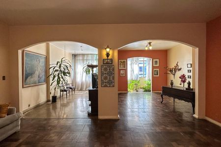 Apartamento para alugar com 237m², 3 quartos e sem vagaSala