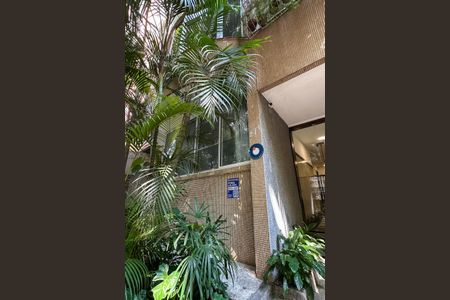 Apartamento para alugar com 237m², 3 quartos e sem vagaPlaquinha