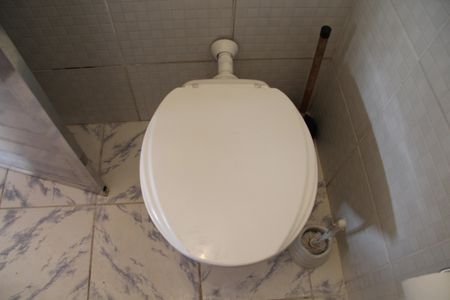 Casa à venda com 250m², 3 quartos e 6 vagasBanheiro social 2