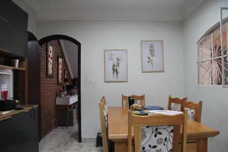 Casa à venda com 250m², 3 quartos e 6 vagasCozinha