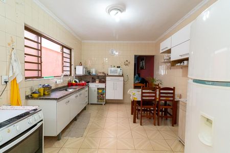 Casa à venda com 132m², 3 quartos e 2 vagasCozinha