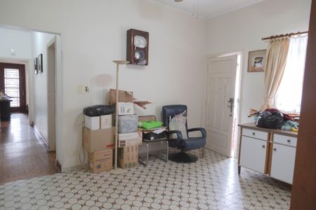 Casa à venda com 500m², 5 quartos e 5 vagas Casa à venda com 500m², 5 quartos e 5 vagasSala 2