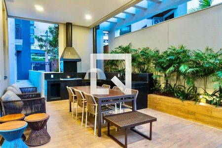 Studio à venda com 28m², 1 quarto e sem vaga Studio à venda com 28m², 1 quarto e sem vagaÁrea comum - Churrasqueira