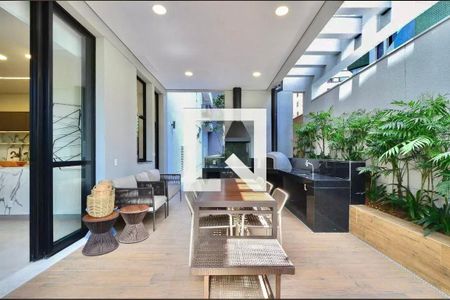 Studio à venda com 28m², 1 quarto e sem vaga Studio à venda com 28m², 1 quarto e sem vagaÁrea comum - Churrasqueira