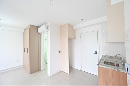Apartamento à venda com 28m², 1 quarto e sem vagaSala