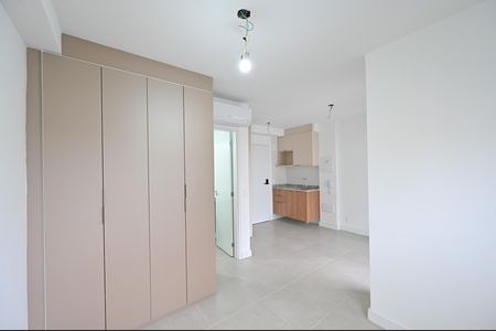 Apartamento à venda com 28m², 1 quarto e sem vagaQuarto