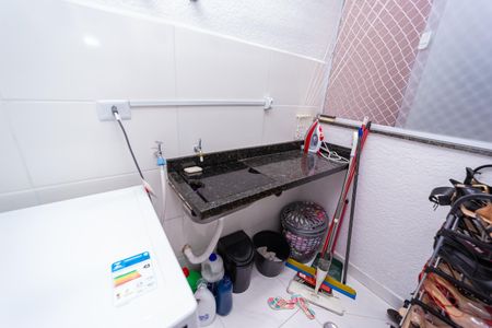 Apartamento à venda com 44m², 2 quartos e 1 vagaÁrea de Serviço