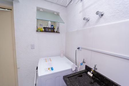 Apartamento à venda com 44m², 2 quartos e 1 vagaÁrea de Serviço