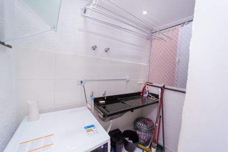 Apartamento à venda com 44m², 2 quartos e 1 vagaÁrea de Serviço