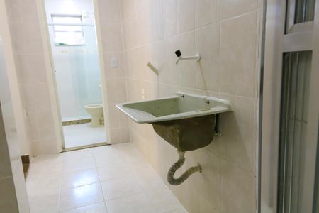 Casa de condomínio à venda com 54m², 2 quartos e 1 vagaÁrea de Serviço