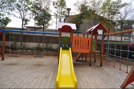 Apartamento à venda com 70m², 2 quartos e 1 vagaÁrea comum - Playground