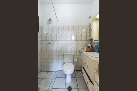 Casa à venda com 300m², 3 quartos e 3 vagasBanheiro da Suíte