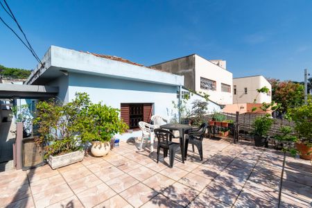 Casa à venda com 300m², 3 quartos e 3 vagasTerraço