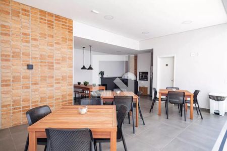 Apartamento à venda com 37m², 1 quarto e sem vagaÁrea comum - Salão de festas