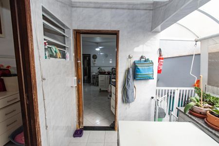 Casa à venda com 250m², 3 quartos e 3 vagasÁrea de serviço