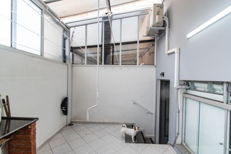 Casa à venda com 250m², 3 quartos e 3 vagasChurrasqueira