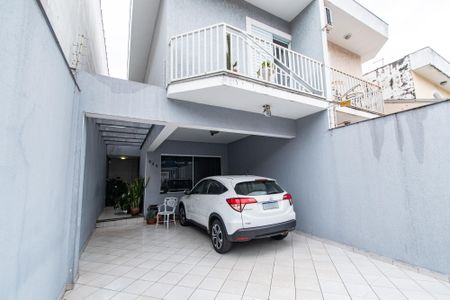 Casa à venda com 250m², 3 quartos e 3 vagasGaragem