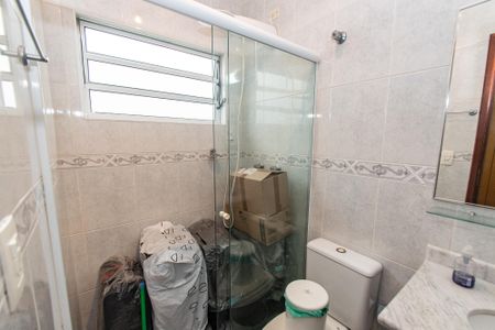 Casa à venda com 250m², 3 quartos e 3 vagasBanheiro da suíte 1