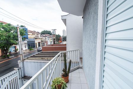 Casa à venda com 250m², 3 quartos e 3 vagasVaranda da suíte 2