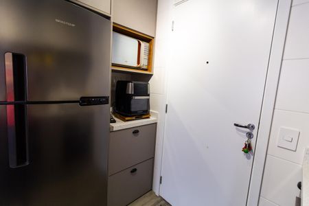 Apartamento à venda com 27m², 1 quarto e sem vaga Apartamento à venda com 27m², 1 quarto e sem vagaCozinha e Área de Serviço