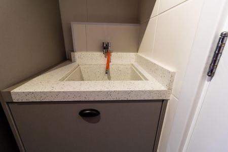 Apartamento à venda com 27m², 1 quarto e sem vaga Apartamento à venda com 27m², 1 quarto e sem vagaCozinha e Área de Serviço