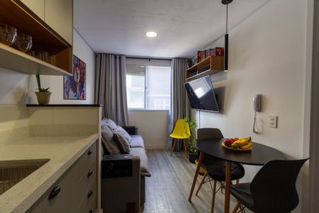 Apartamento à venda com 27m², 1 quarto e sem vaga Apartamento à venda com 27m², 1 quarto e sem vagaSala