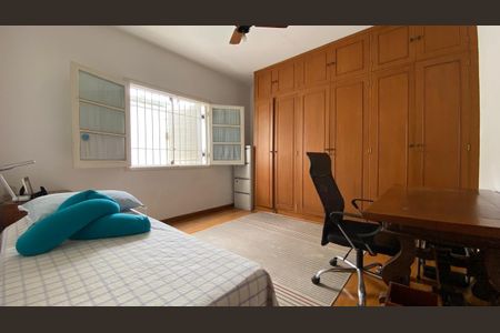 Casa à venda com 380m², 3 quartos e 4 vagas Casa à venda com 380m², 3 quartos e 4 vagasFoto 26