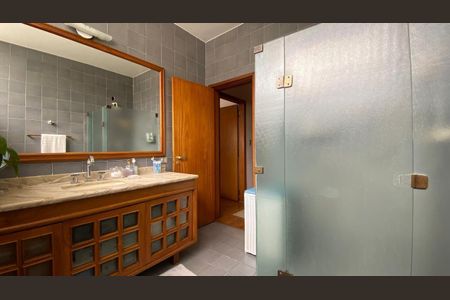 Casa à venda com 380m², 3 quartos e 4 vagas Casa à venda com 380m², 3 quartos e 4 vagasFoto 29