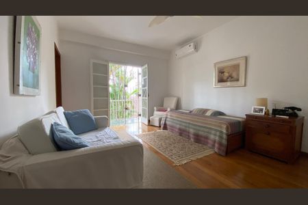 Casa à venda com 380m², 3 quartos e 4 vagas Casa à venda com 380m², 3 quartos e 4 vagasFoto 21