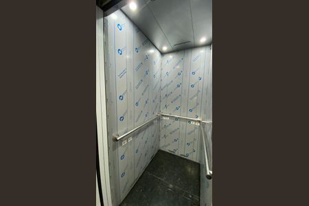 Apartamento à venda com 67m², 2 quartos e 1 vaga Apartamento à venda com 67m², 2 quartos e 1 vagaElevador