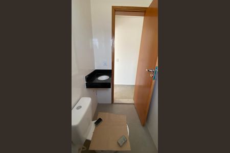 Apartamento à venda com 67m², 2 quartos e 1 vaga Apartamento à venda com 67m², 2 quartos e 1 vagaBanheiro