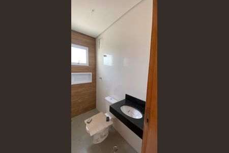 Apartamento à venda com 67m², 2 quartos e 1 vaga Apartamento à venda com 67m², 2 quartos e 1 vagaBanheiro