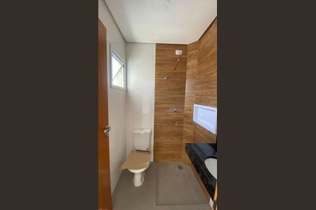 Apartamento à venda com 67m², 2 quartos e 1 vaga Apartamento à venda com 67m², 2 quartos e 1 vagaBanheiro da Suíte