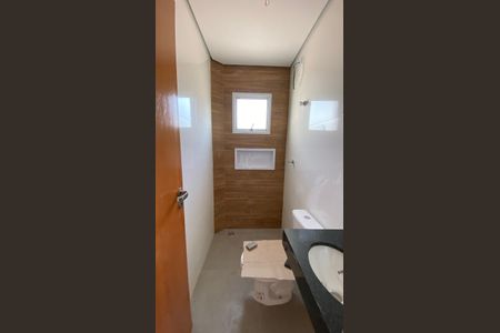 Apartamento à venda com 67m², 2 quartos e 1 vaga Apartamento à venda com 67m², 2 quartos e 1 vagaBanheiro