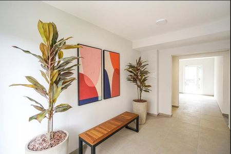 Apartamento à venda com 33m², 2 quartos e sem vaga Apartamento à venda com 33m², 2 quartos e sem vagaHall social