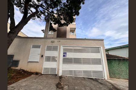 Apartamento à venda com 63m², 2 quartos e 1 vaga Apartamento à venda com 63m², 2 quartos e 1 vagaFachada + Plaquinha